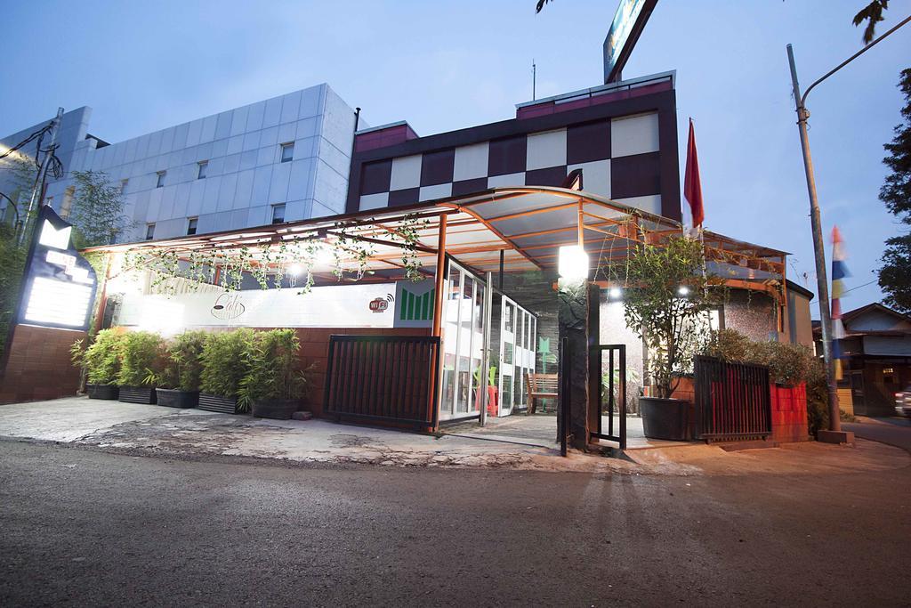 Mine Home Hotel Bandung Exteriér fotografie